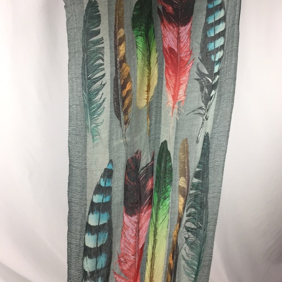 Accessories - Feather large scarf